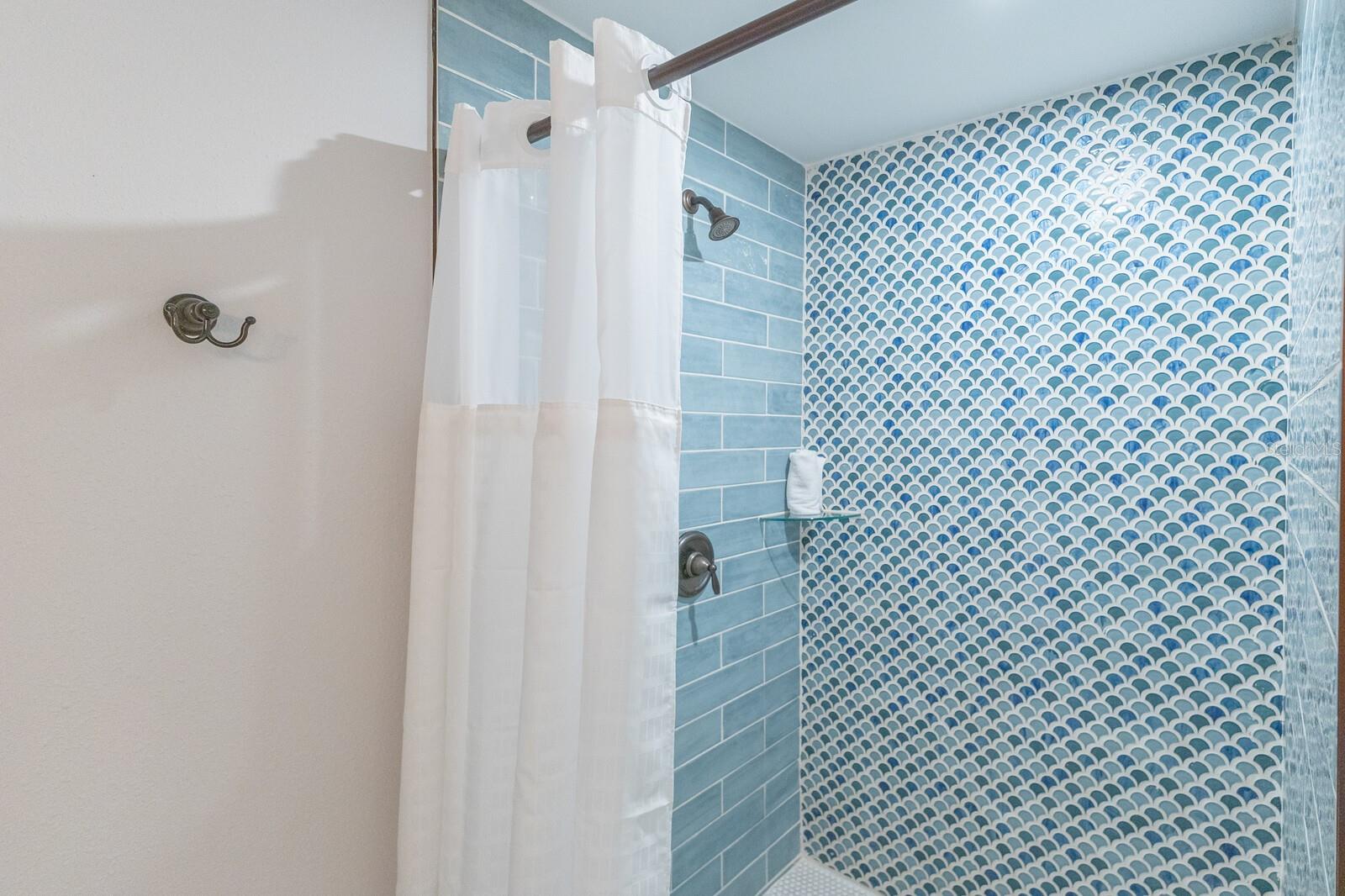 Sarasota, Florida, 34242, United States, 7 Bedrooms Bedrooms, ,6 BathroomsBathrooms,Residential,Active,1926695