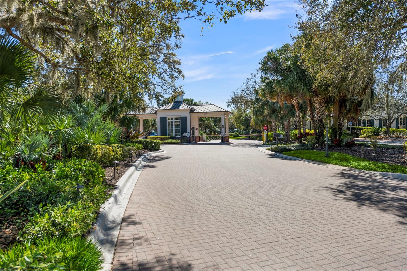 Sarasota, Florida, 34240, United States, 4 Bedrooms Bedrooms, ,5 BathroomsBathrooms,Residential,Active,1898192