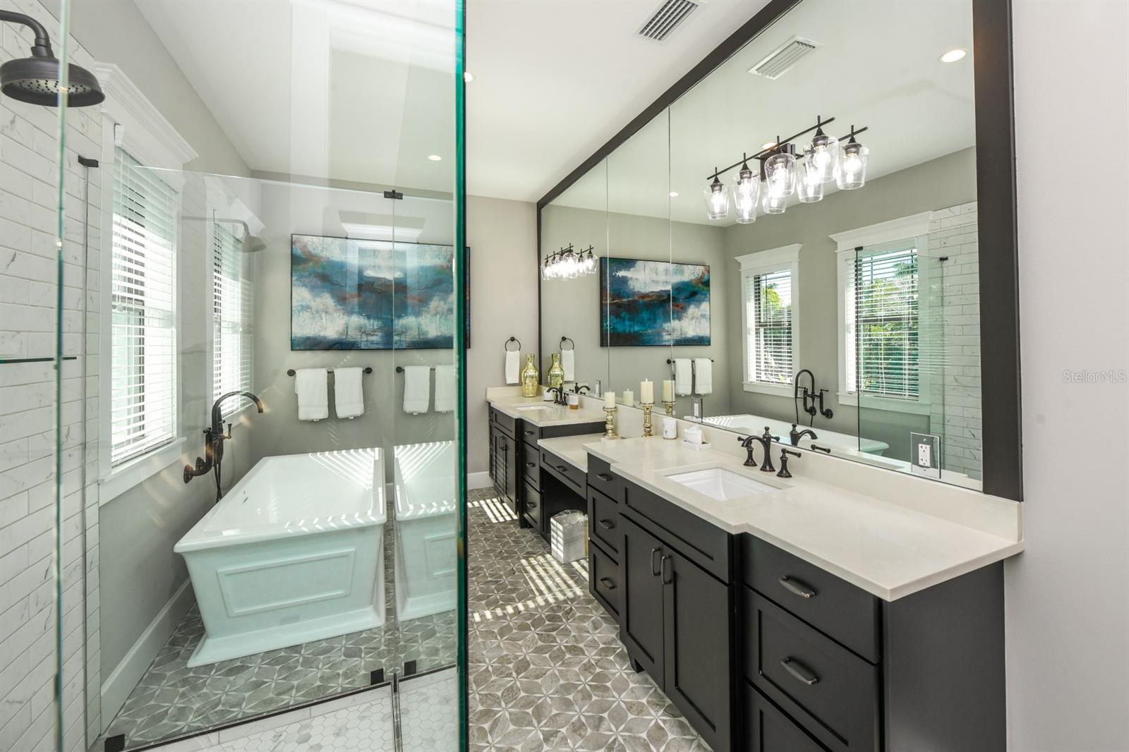 Sarasota, Florida, 34236, United States, 6 Bedrooms Bedrooms, ,6 BathroomsBathrooms,Residential,Active,1831859