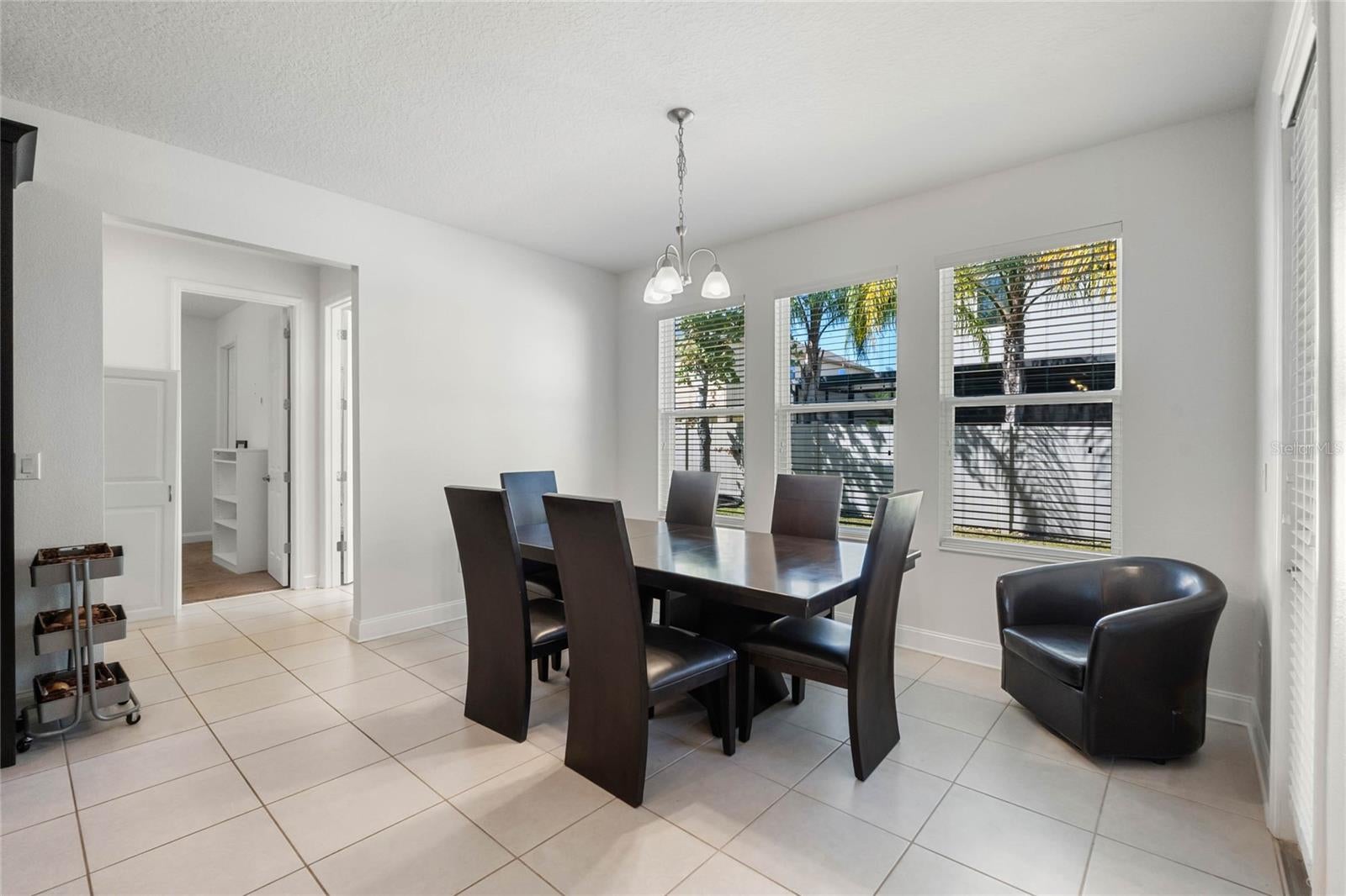Winter Garden, Florida, 34787, United States, 5 Bedrooms Bedrooms, ,5 BathroomsBathrooms,Residential,Active,1742084
