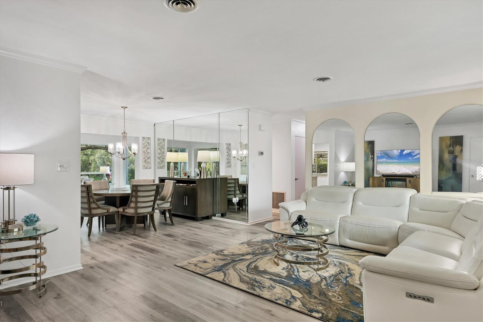 Sarasota, Florida, 34231, United States, 3 Bedrooms Bedrooms, ,2 BathroomsBathrooms,Residential,Active,2010584