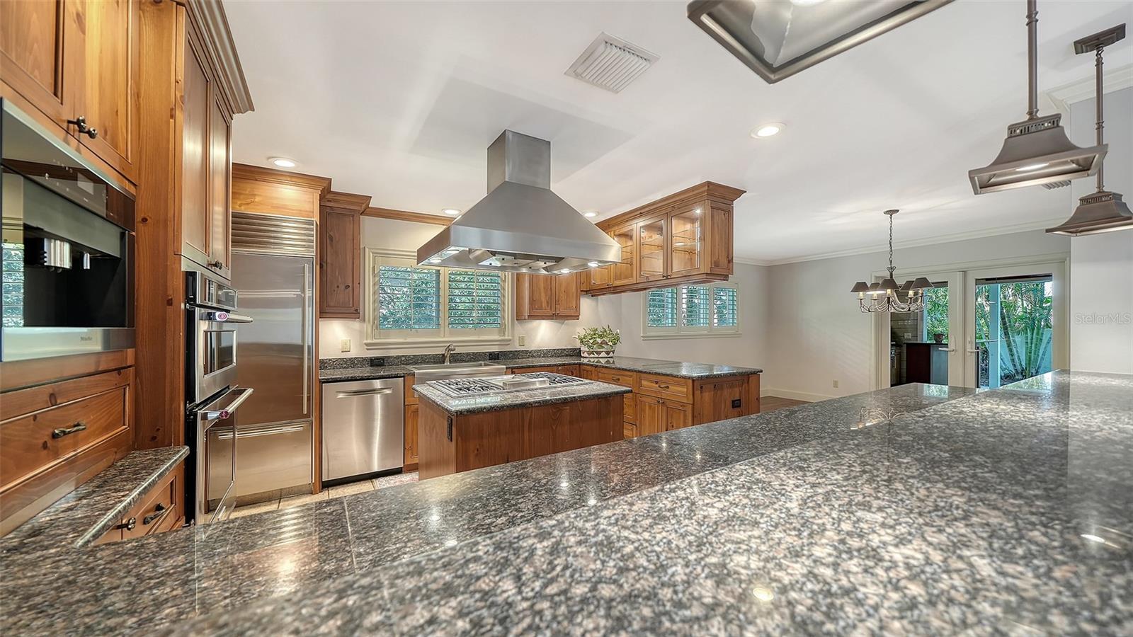 Sarasota, Florida, 34239, United States, 3 Bedrooms Bedrooms, ,3 BathroomsBathrooms,Residential,Active,2013163