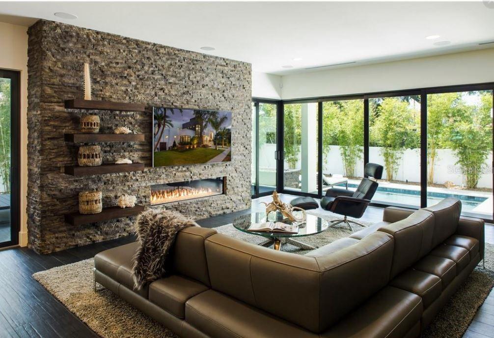 St Petersburg, Florida, 33704, United States, 4 Bedrooms Bedrooms, ,4 BathroomsBathrooms,Residential,Active,2007191