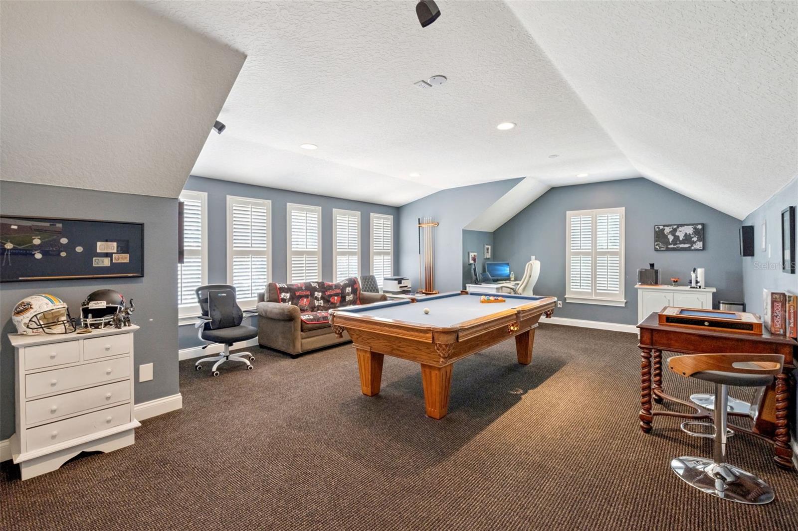Windermere, Florida, 34786, United States, 5 Bedrooms Bedrooms, ,5 BathroomsBathrooms,Residential,Active,2044556