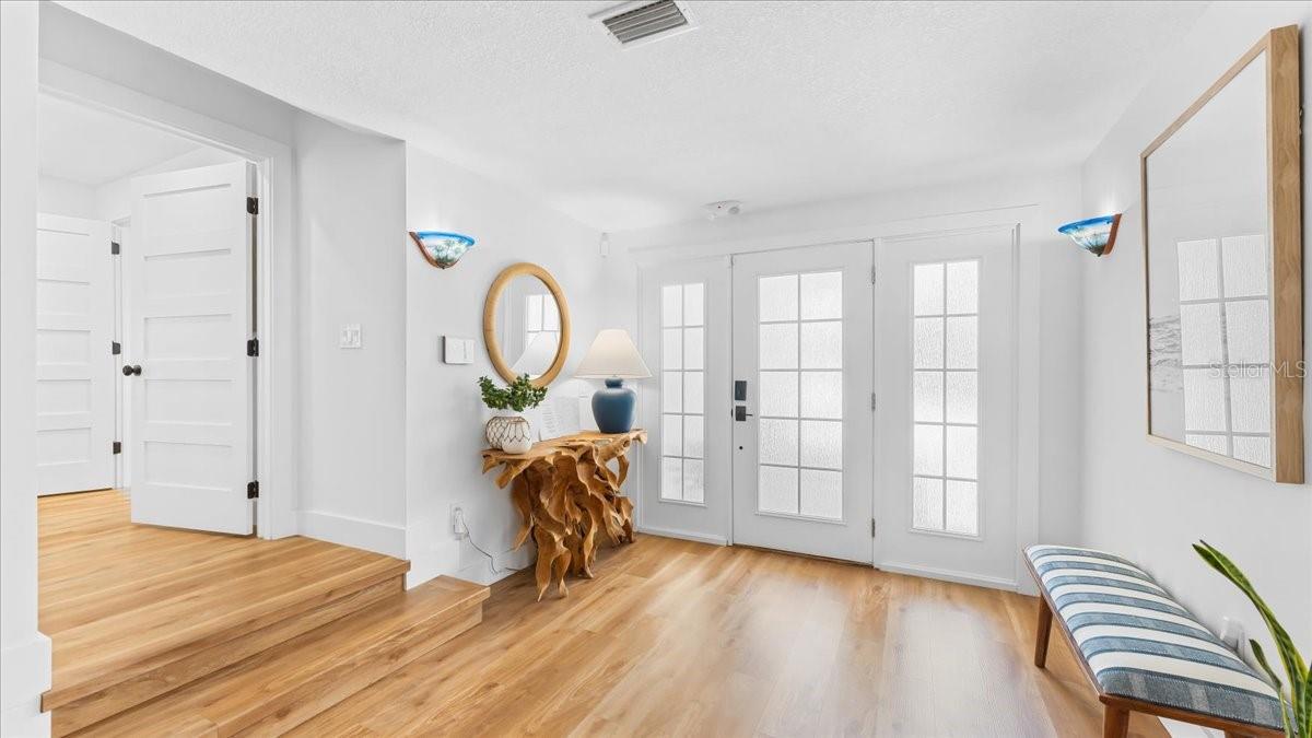 Cocoa Beach, Florida, 32931, United States, 5 Bedrooms Bedrooms, ,4 BathroomsBathrooms,Residential,Active,1880011