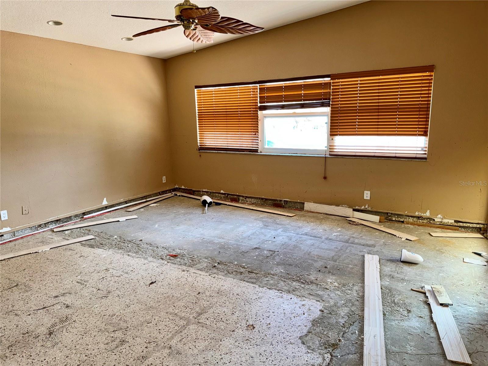 Redington Beach, Florida, 33708, United States, 3 Bedrooms Bedrooms, ,2 BathroomsBathrooms,Residential,Active,1704047
