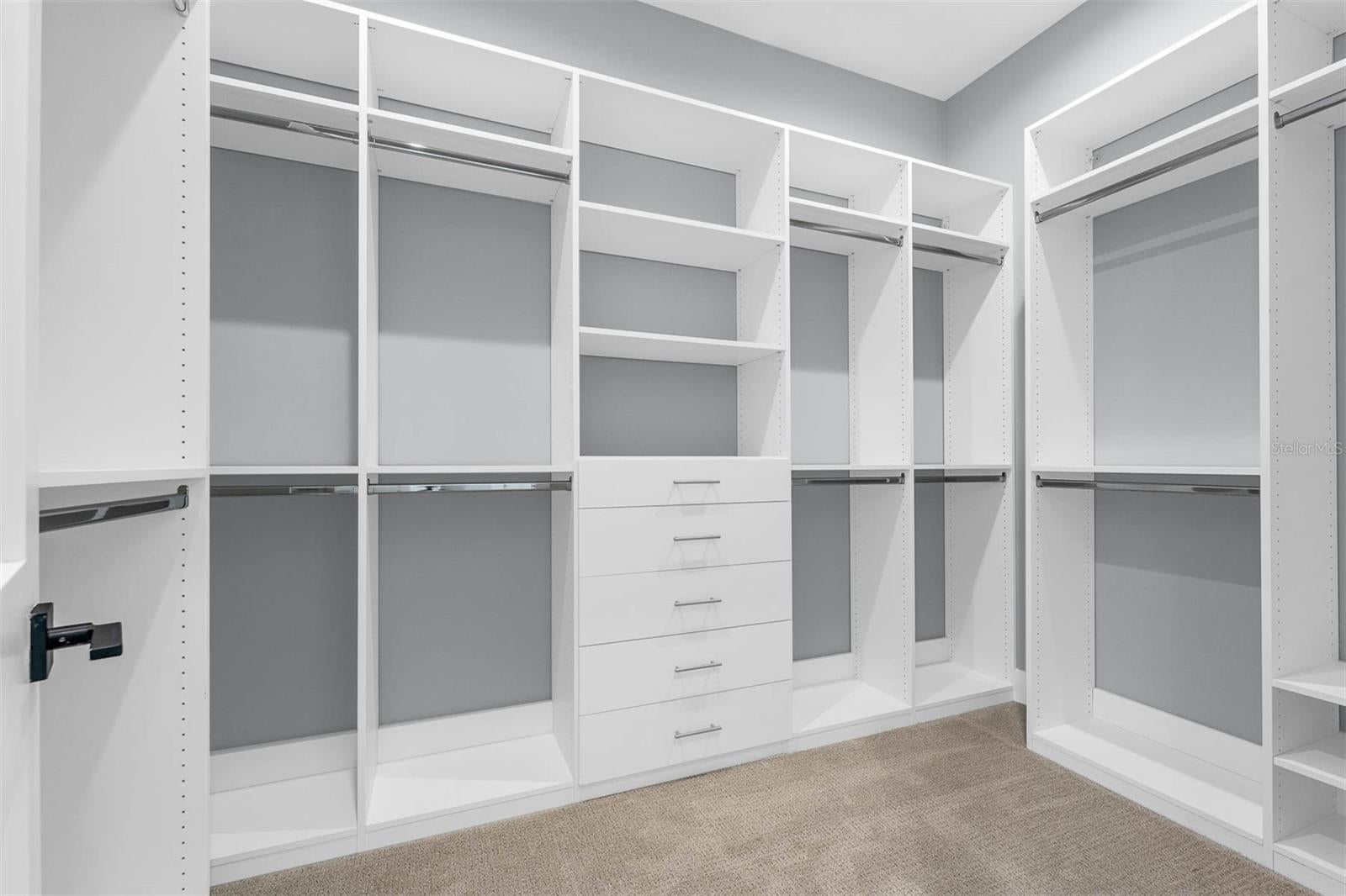 Orlando, Florida, 32804, United States, 4 Bedrooms Bedrooms, ,4 BathroomsBathrooms,Residential,Active,2011439