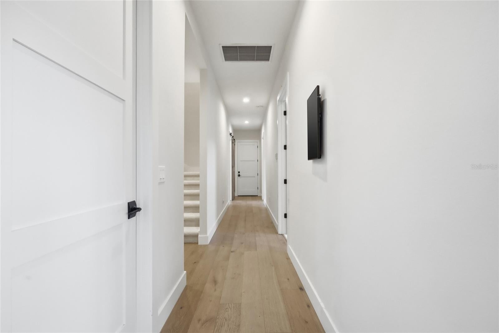 Winter Garden, Florida, 34787, United States, 5 Bedrooms Bedrooms, ,3 BathroomsBathrooms,Residential,Active,2009833