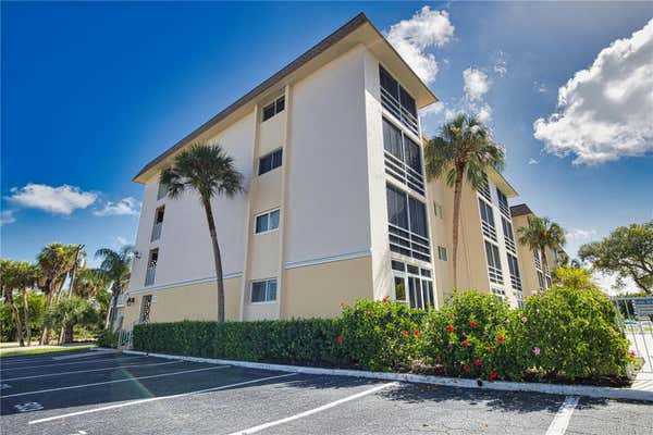 995 LAGUNA DR APT 703, VENICE, FL 34285 - Image 1