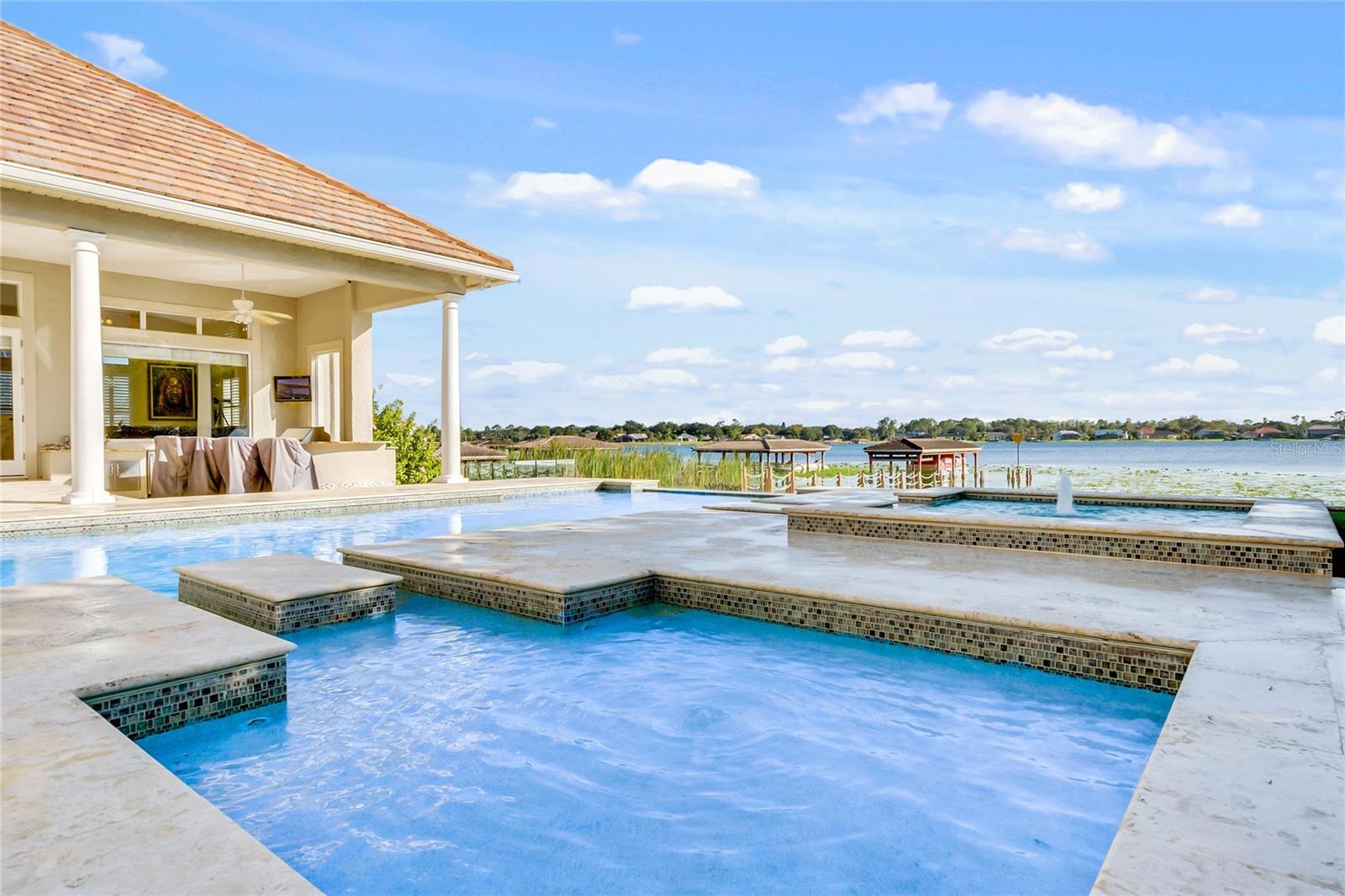 Orlando, Florida, 32836, United States, 6 Bedrooms Bedrooms, ,8 BathroomsBathrooms,Residential,Active,1988458