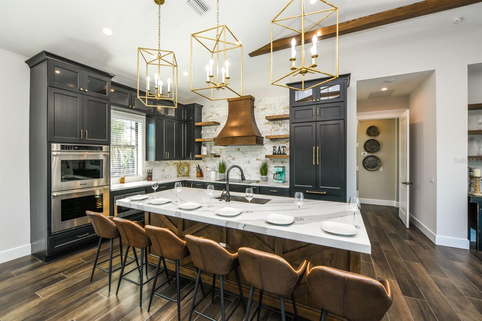 Sarasota, Florida, 34236, United States, 6 Bedrooms Bedrooms, ,6 BathroomsBathrooms,Residential,Active,1831859