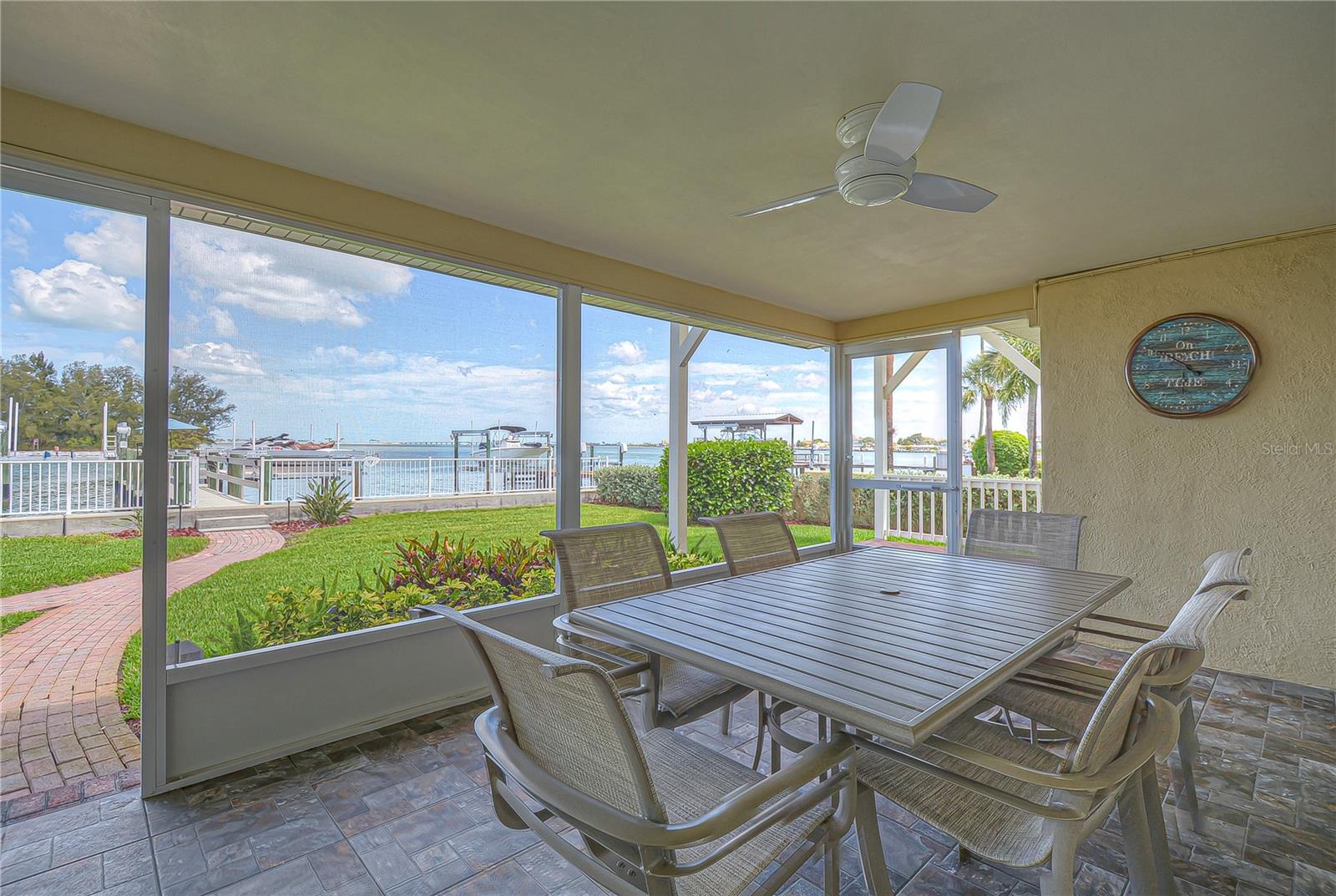 Dunedin, Florida, 34698, United States, 3 Bedrooms Bedrooms, ,3 BathroomsBathrooms,Residential,Active,1994972