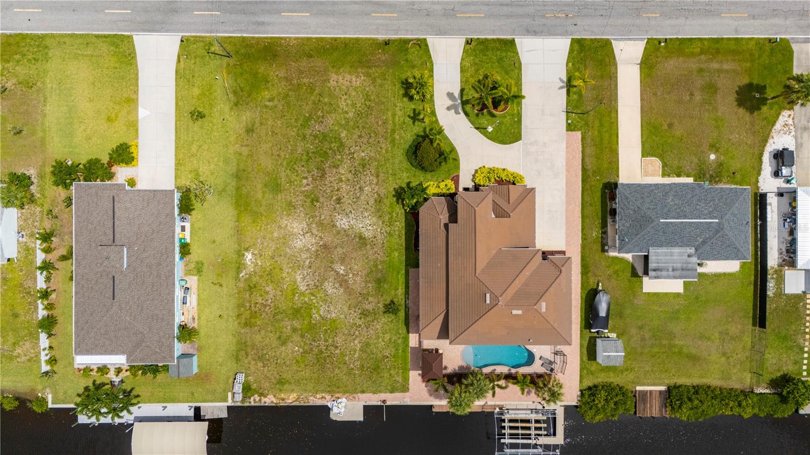 Port Charlotte, Florida, 33948, United States, 4 Bedrooms Bedrooms, ,5 BathroomsBathrooms,Residential,Active,1884978