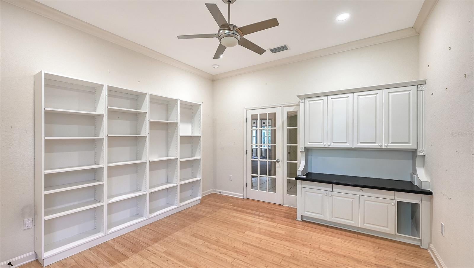 Sarasota, Florida, 34241, United States, 6 Bedrooms Bedrooms, ,5 BathroomsBathrooms,Residential,Active,2027822