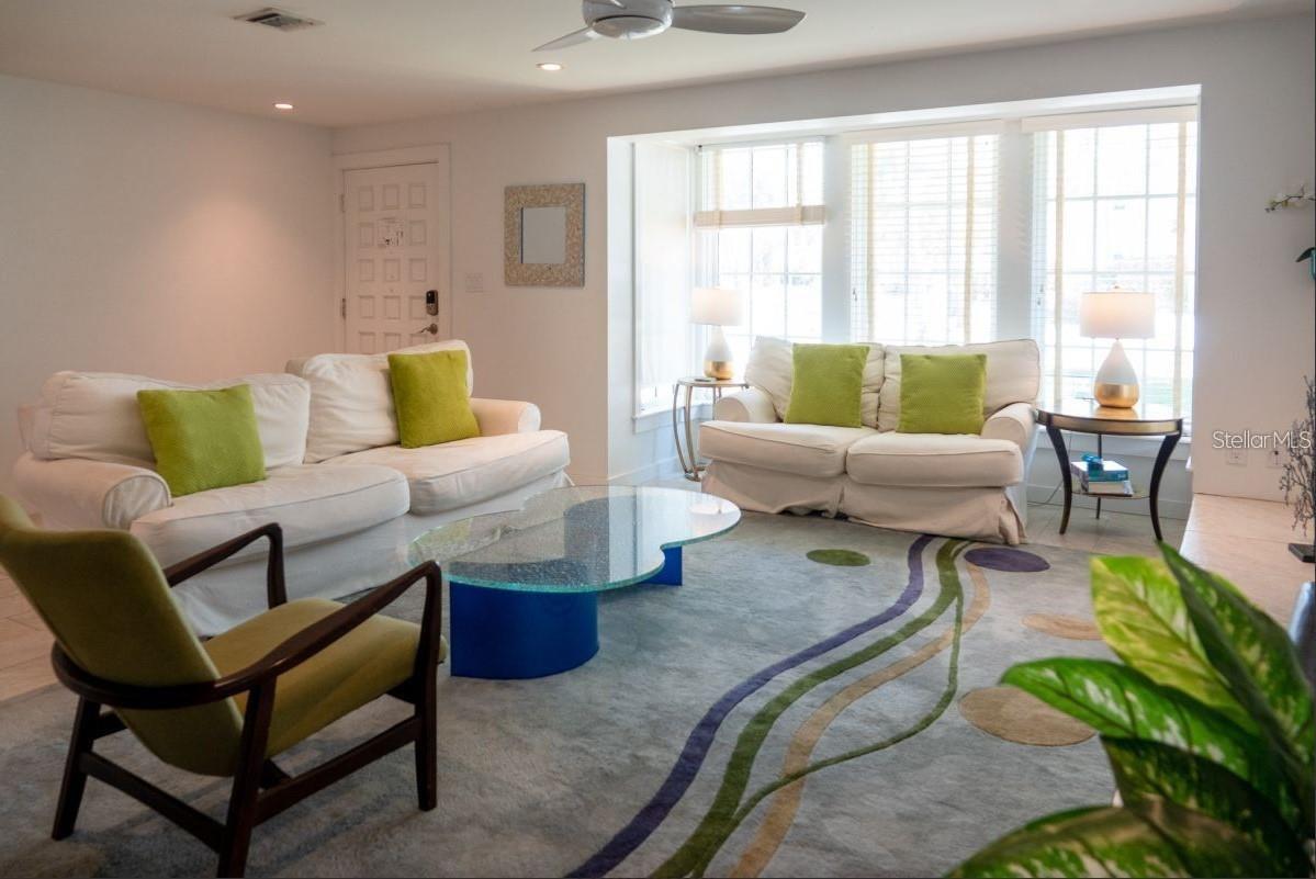 Sarasota, Florida, 34242, United States, 5 Bedrooms Bedrooms, ,4 BathroomsBathrooms,Residential,Active,1773194