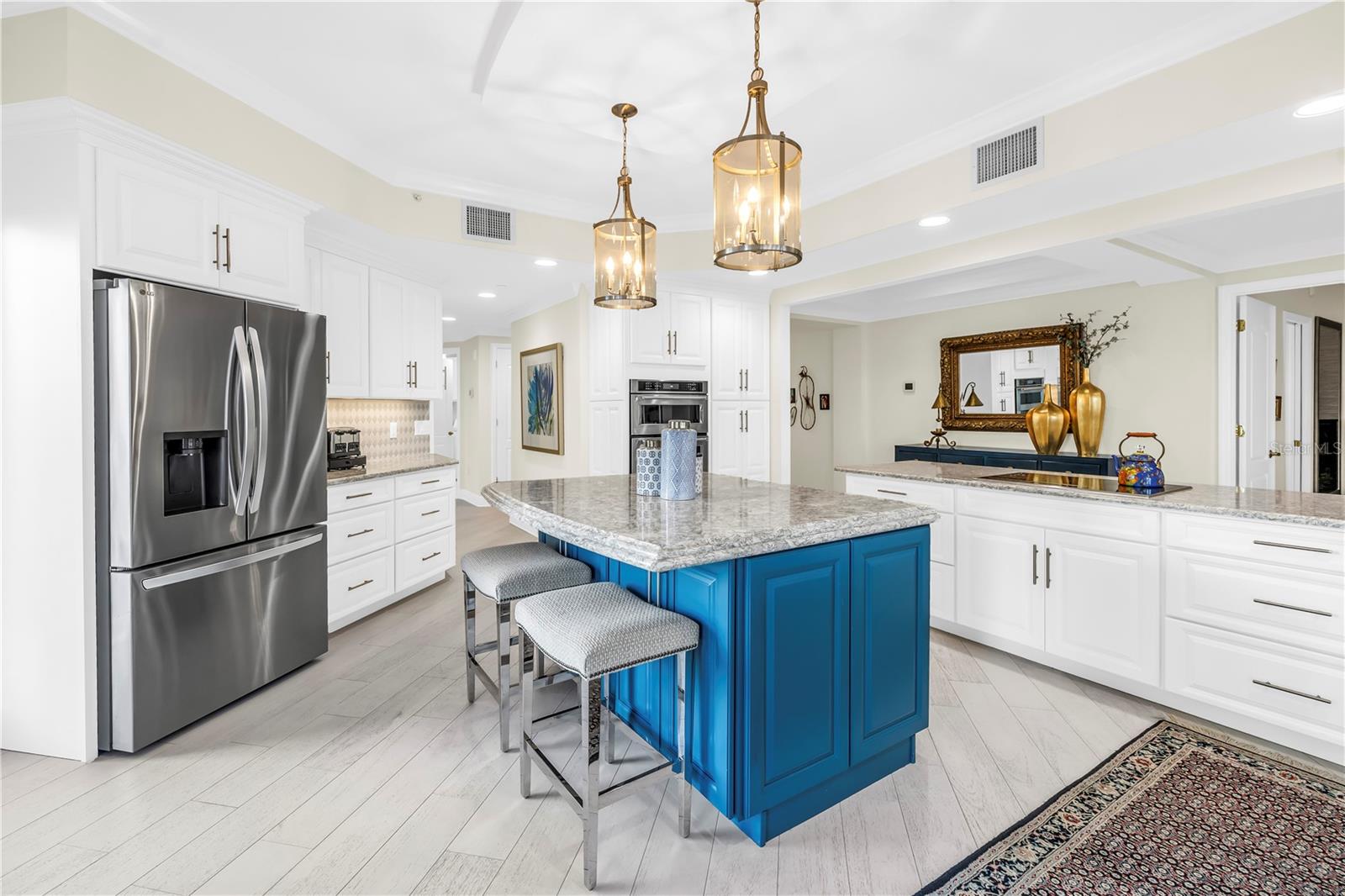 St Petersburg, Florida, 33701, United States, 2 Bedrooms Bedrooms, ,3 BathroomsBathrooms,Residential,Active,1993954