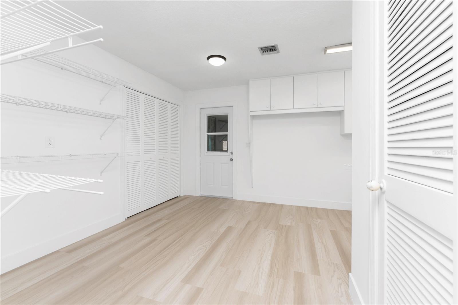 Port Charlotte, Florida, 33952, United States, 5 Bedrooms Bedrooms, ,5 BathroomsBathrooms,Residential,Active,2010210