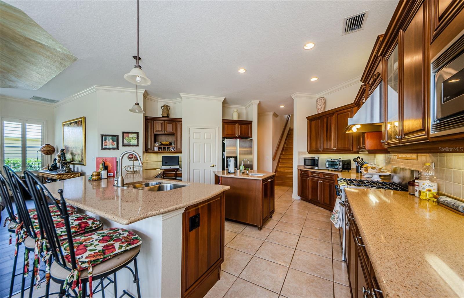Tarpon Springs, Florida, 34688, United States, 5 Bedrooms Bedrooms, ,4 BathroomsBathrooms,Residential,Active,1853279