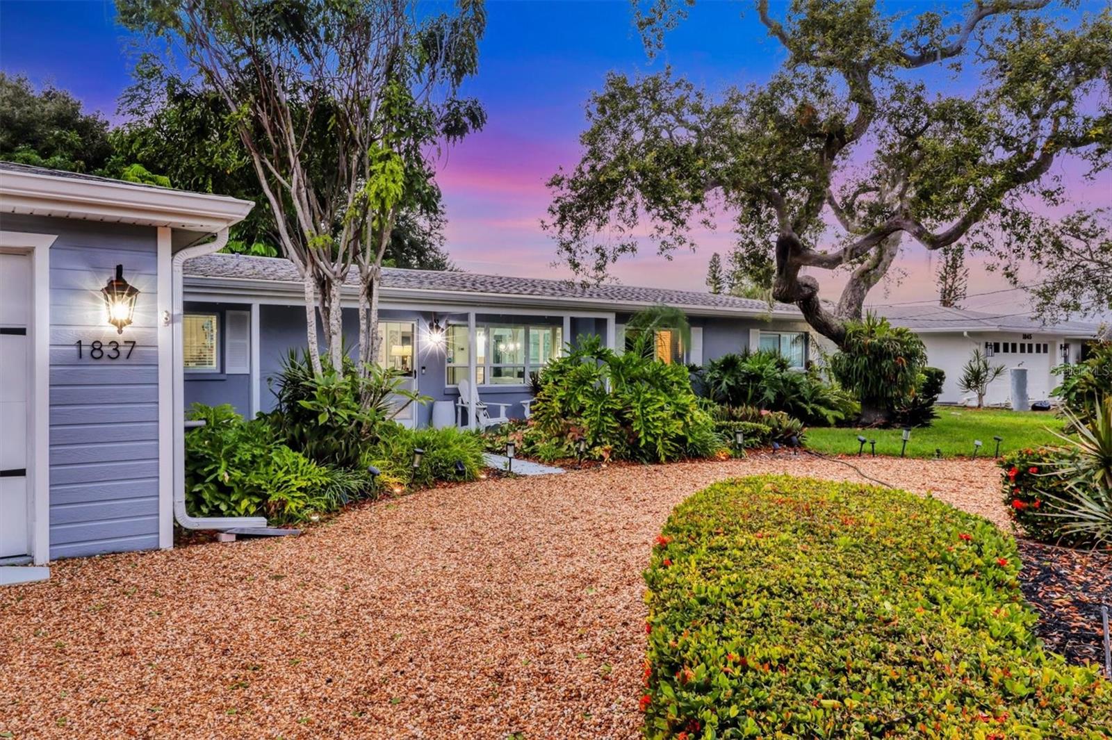 Sarasota, Florida, 34231, United States, 3 Bedrooms Bedrooms, ,2 BathroomsBathrooms,Residential,Active,2010584