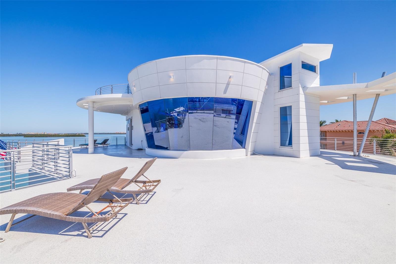 Treasure Island, Florida, 33706, United States, ,7 BathroomsBathrooms,Residential,Active,1772746