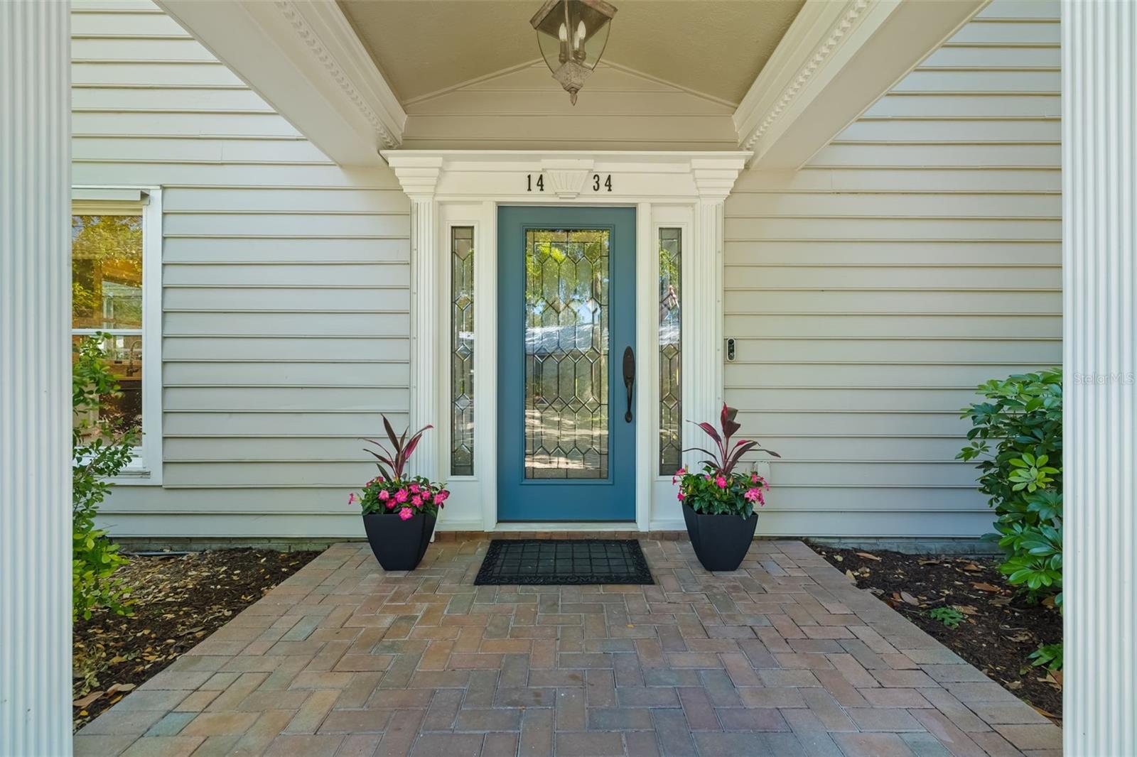 Sarasota, Florida, 34231, United States, 4 Bedrooms Bedrooms, ,4 BathroomsBathrooms,Residential,Active,1999174