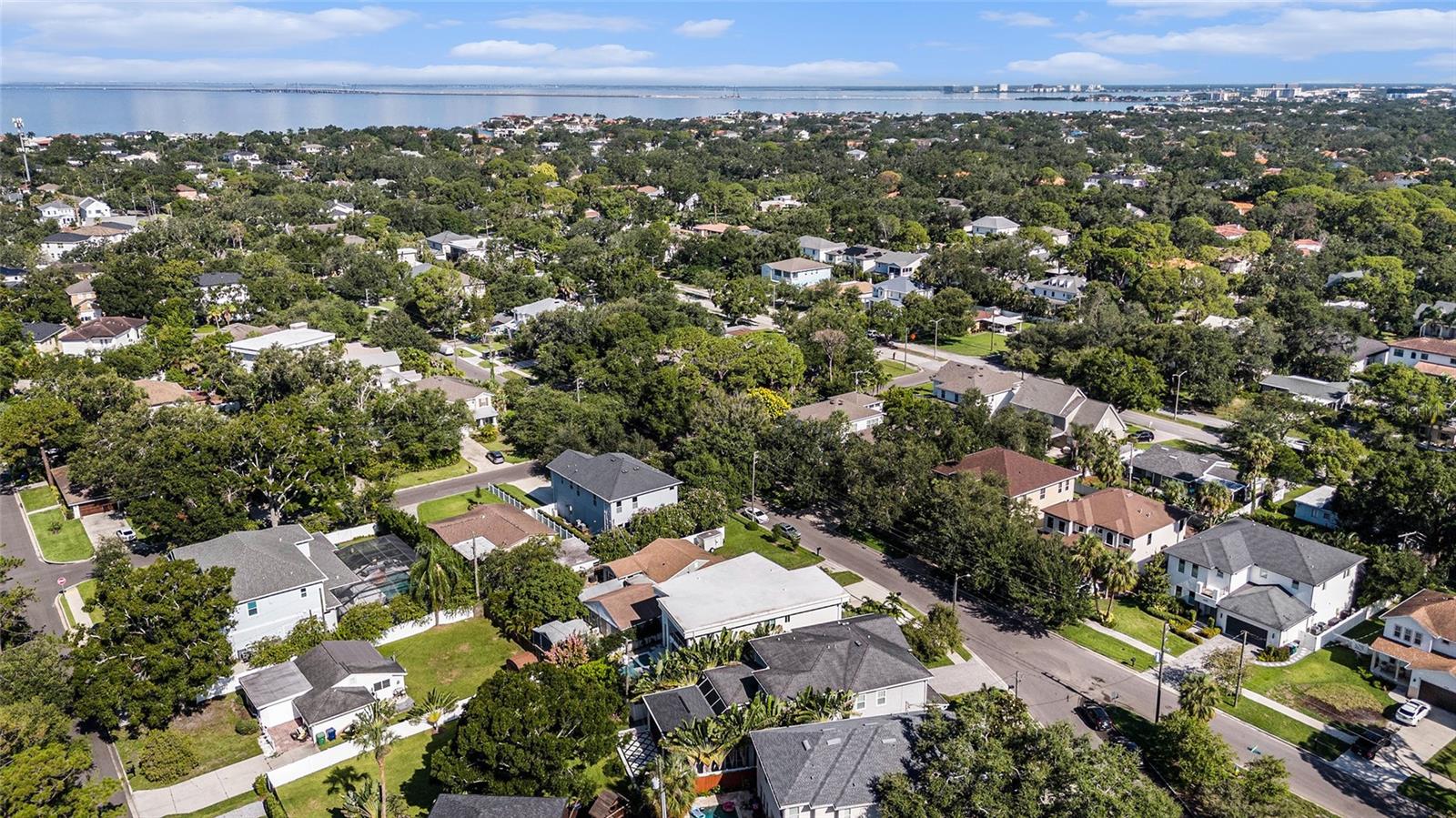 Tampa, Florida, 33629, United States, 4 Bedrooms Bedrooms, ,3 BathroomsBathrooms,Residential,Active,1914639