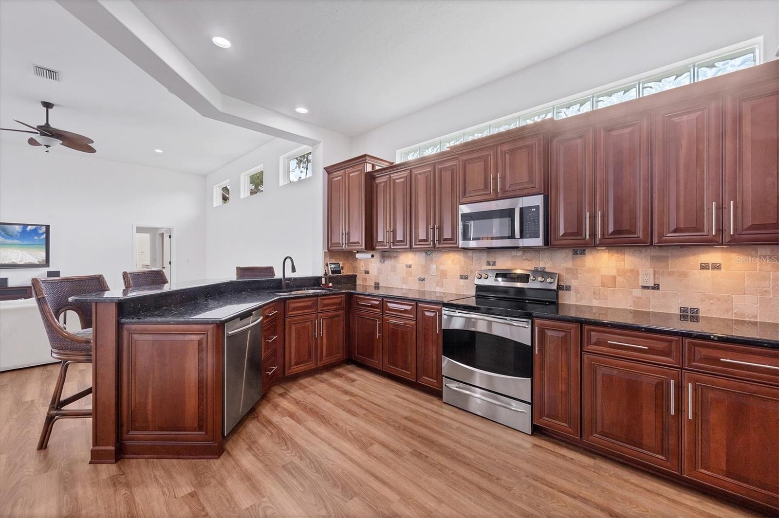 Sarasota, Florida, 34240, United States, 3 Bedrooms Bedrooms, ,3 BathroomsBathrooms,Residential,Active,1871617