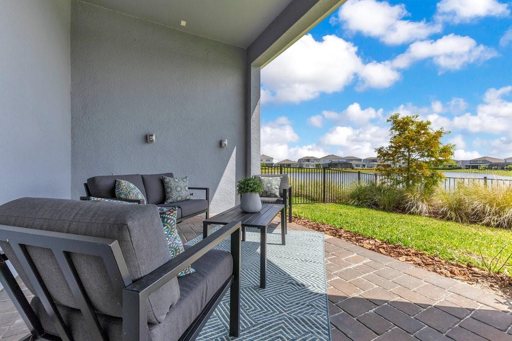 Orlando, Florida, 32827, United States, 4 Bedrooms Bedrooms, ,3 BathroomsBathrooms,Residential,Active,1849519