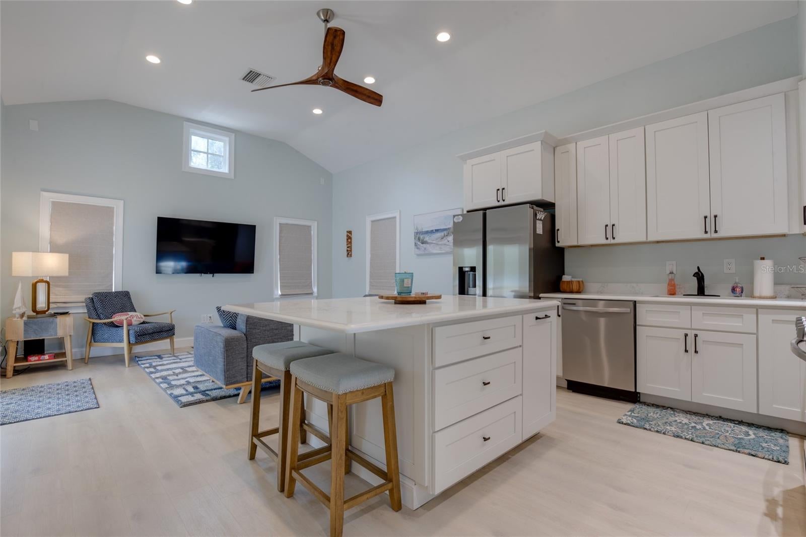 Dunedin, Florida, 34698, United States, 3 Bedrooms Bedrooms, ,3 BathroomsBathrooms,Residential,Active,2009176