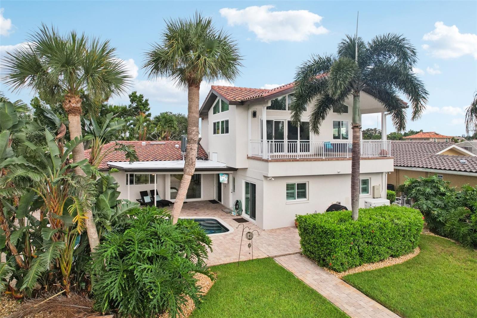 St Petersburg, Florida, 33703, United States, 4 Bedrooms Bedrooms, ,4 BathroomsBathrooms,Residential,Active,1934835