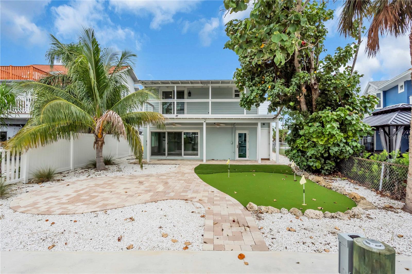 Indian Rocks Beach, Florida, 33785, United States, 3 Bedrooms Bedrooms, ,3 BathroomsBathrooms,Residential,Active,1945092