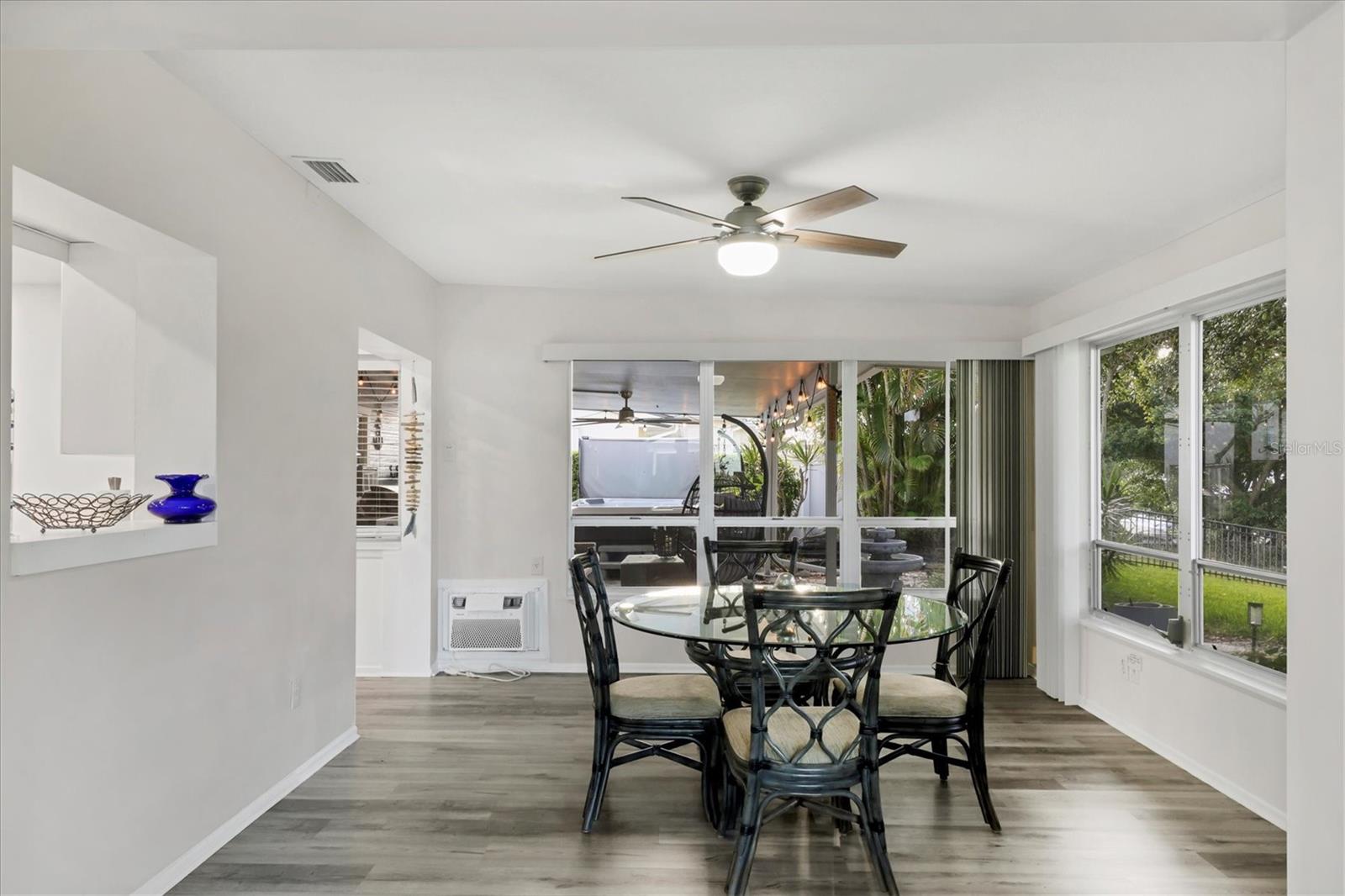 Sarasota, Florida, 34231, United States, 3 Bedrooms Bedrooms, ,2 BathroomsBathrooms,Residential,Active,2010584