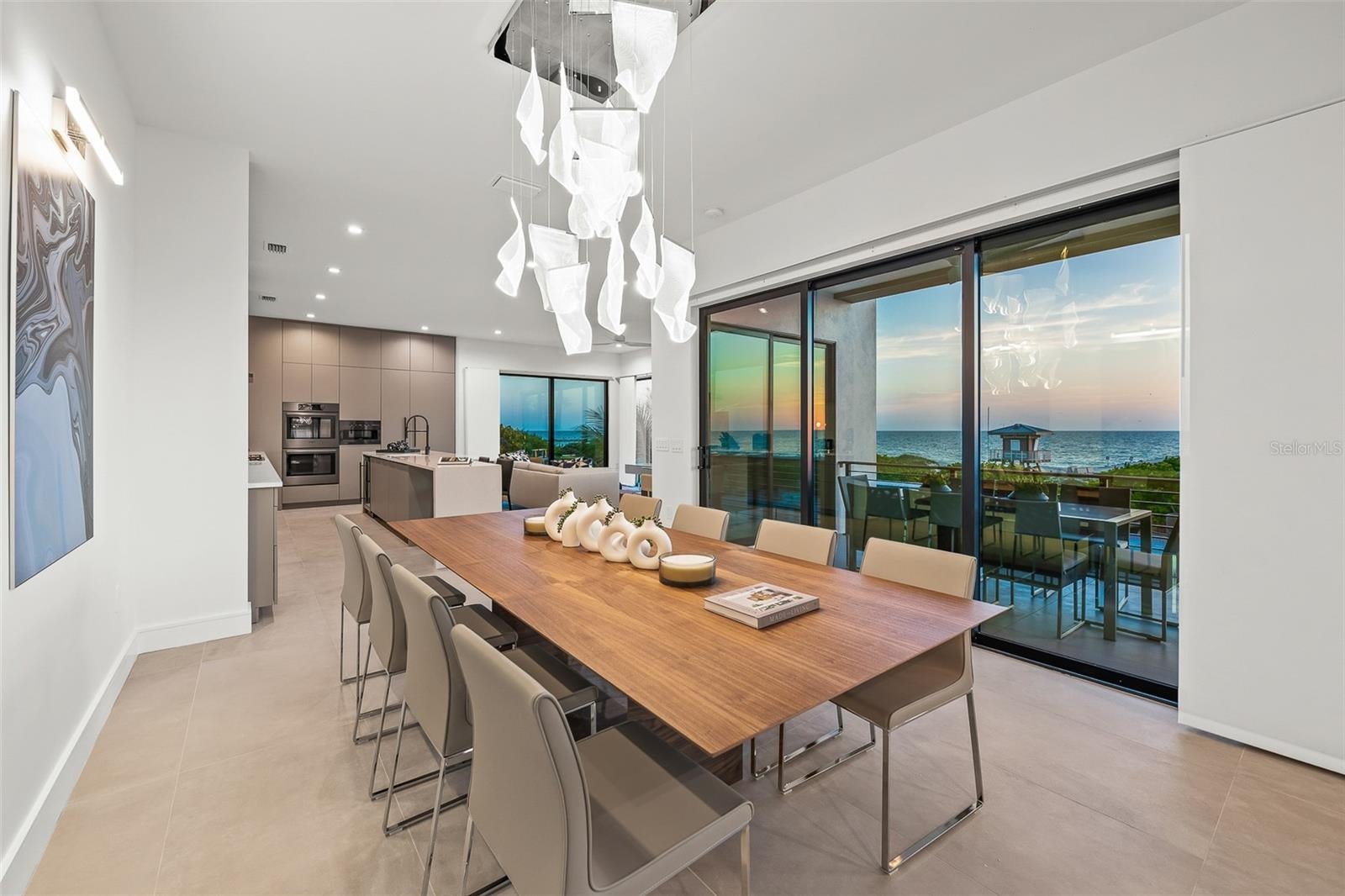 Bradenton Beach, Florida, 34217, United States, ,6 BathroomsBathrooms,Residential,Active,1829944