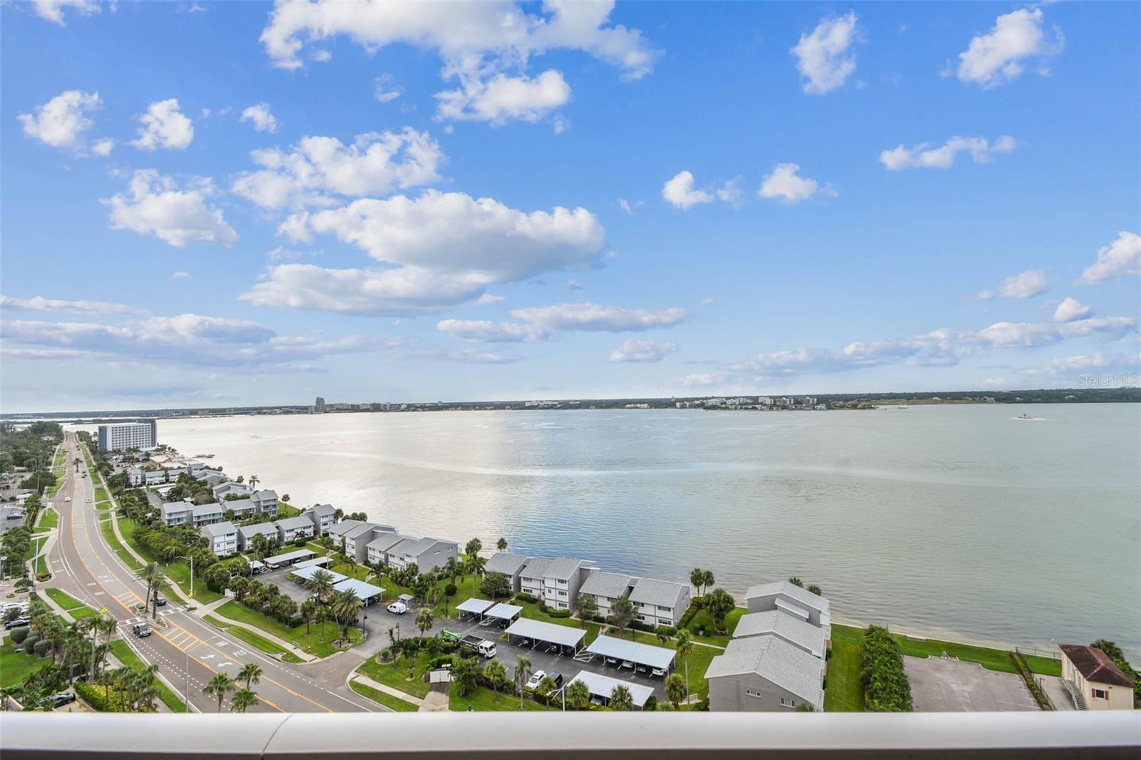 Clearwater Beach, Florida, 33767, United States, 2 Bedrooms Bedrooms, ,3 BathroomsBathrooms,Residential,Active,1919072