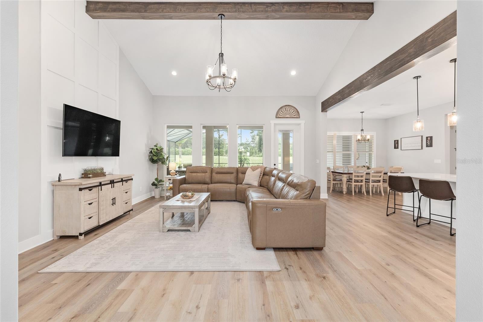 Oxford, Florida, 34484, United States, 4 Bedrooms Bedrooms, ,3 BathroomsBathrooms,Residential,Active,1936399