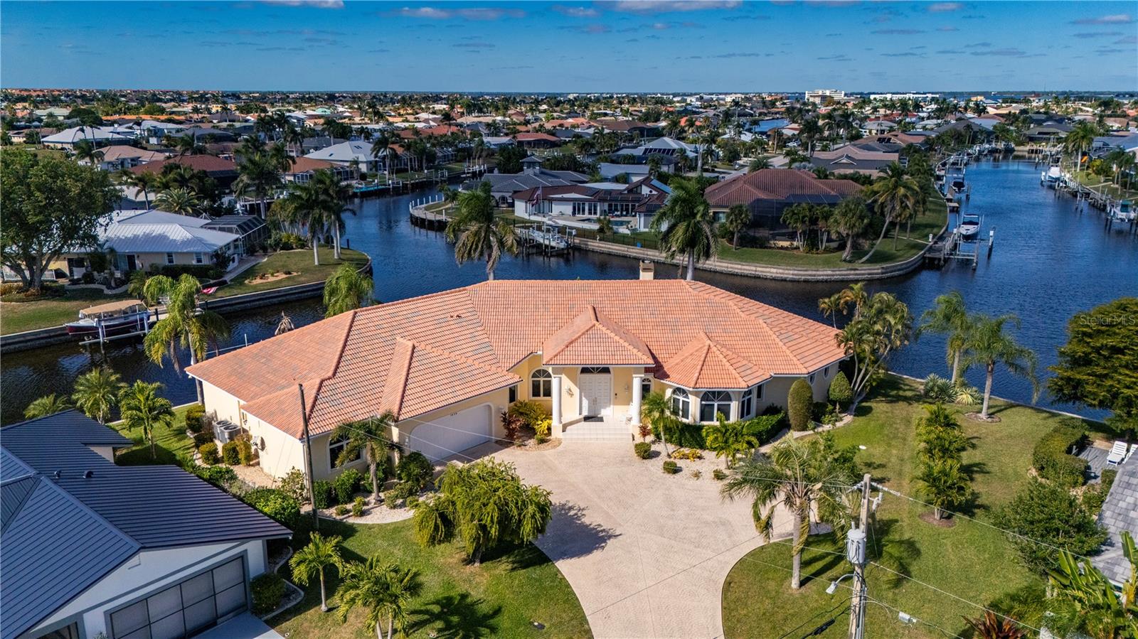 Punta Gorda, Florida, 33950, United States, 5 Bedrooms Bedrooms, ,5 BathroomsBathrooms,Residential,Active,2007175