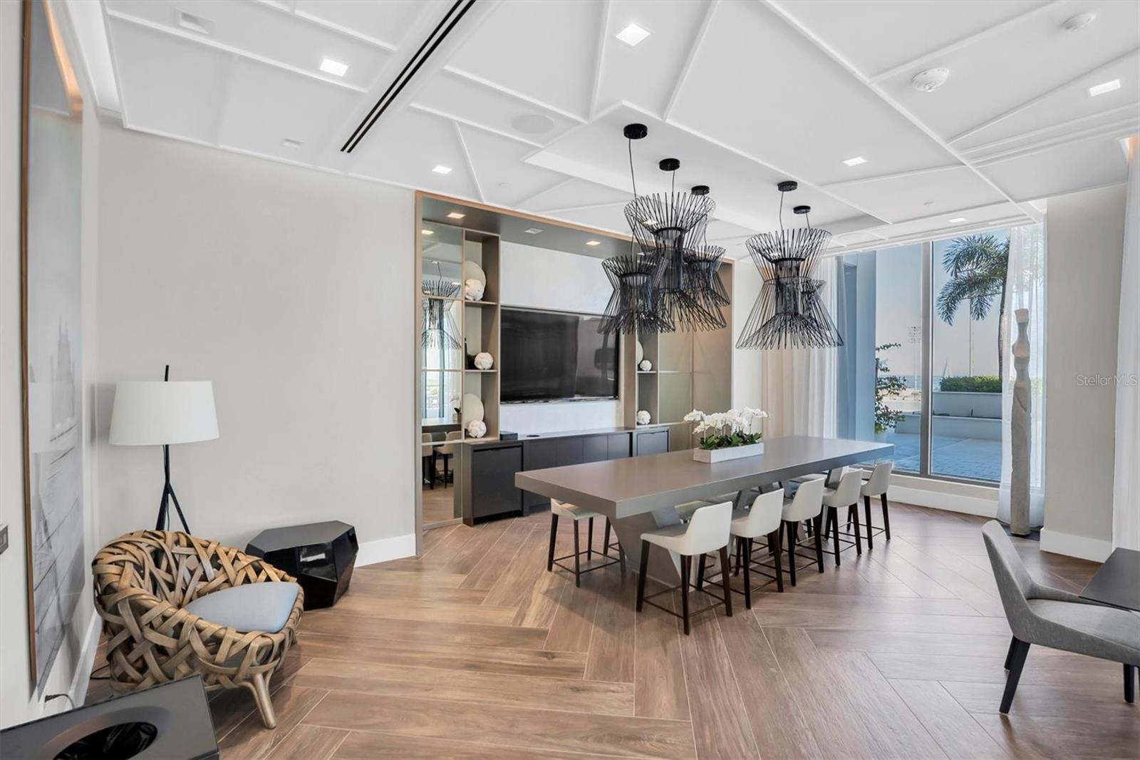 St Petersburg, Florida, 33701, United States, 3 Bedrooms Bedrooms, ,4 BathroomsBathrooms,Residential,Active,1965814