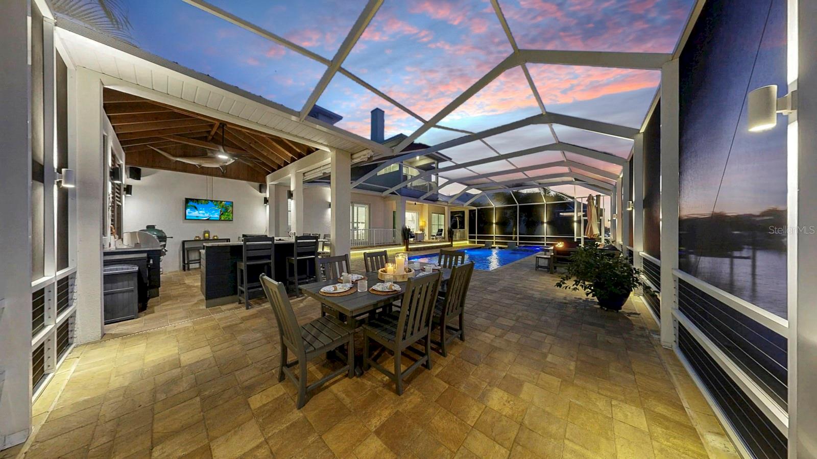 Apollo Beach, Florida, 33572, United States, 3 Bedrooms Bedrooms, ,4 BathroomsBathrooms,Residential,Active,1972155