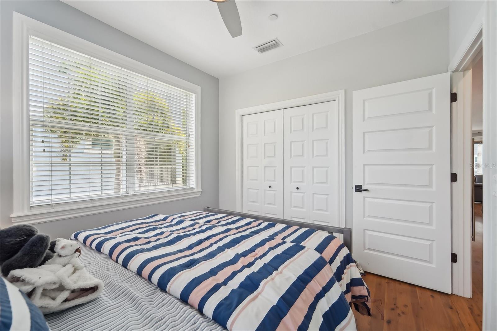 Longboat Key, Florida, 34228, United States, 3 Bedrooms Bedrooms, ,3 BathroomsBathrooms,Residential,Active,1993956