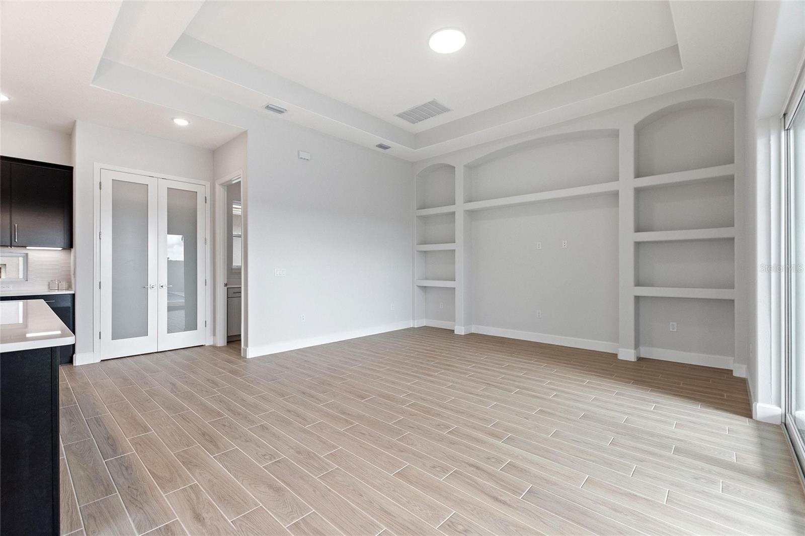 Davenport, Florida, 33837, United States, 4 Bedrooms Bedrooms, ,4 BathroomsBathrooms,Residential,Active,1967317