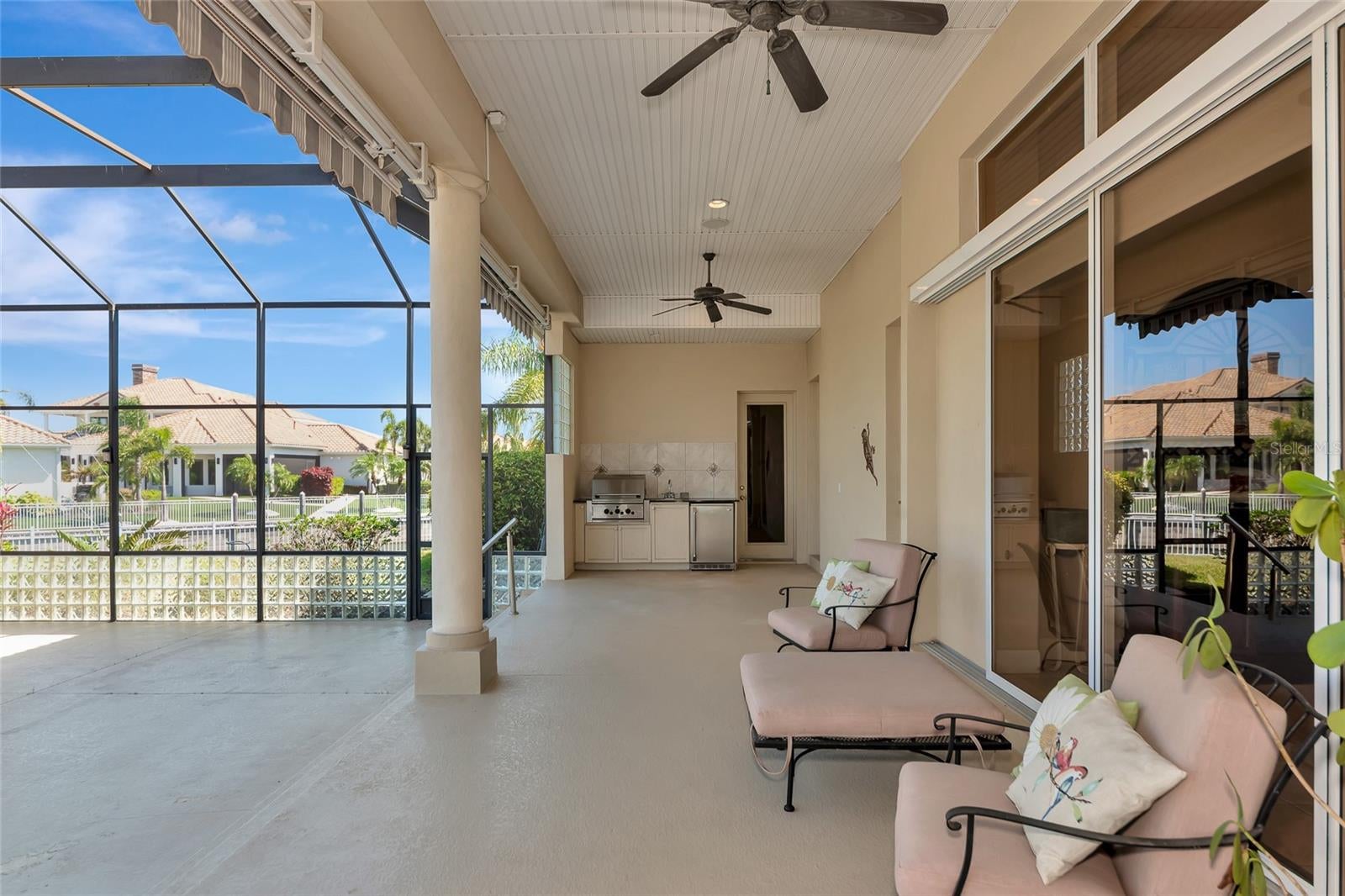 Bradenton, Florida, 34208, United States, 3 Bedrooms Bedrooms, ,5 BathroomsBathrooms,Residential,Active,1986879