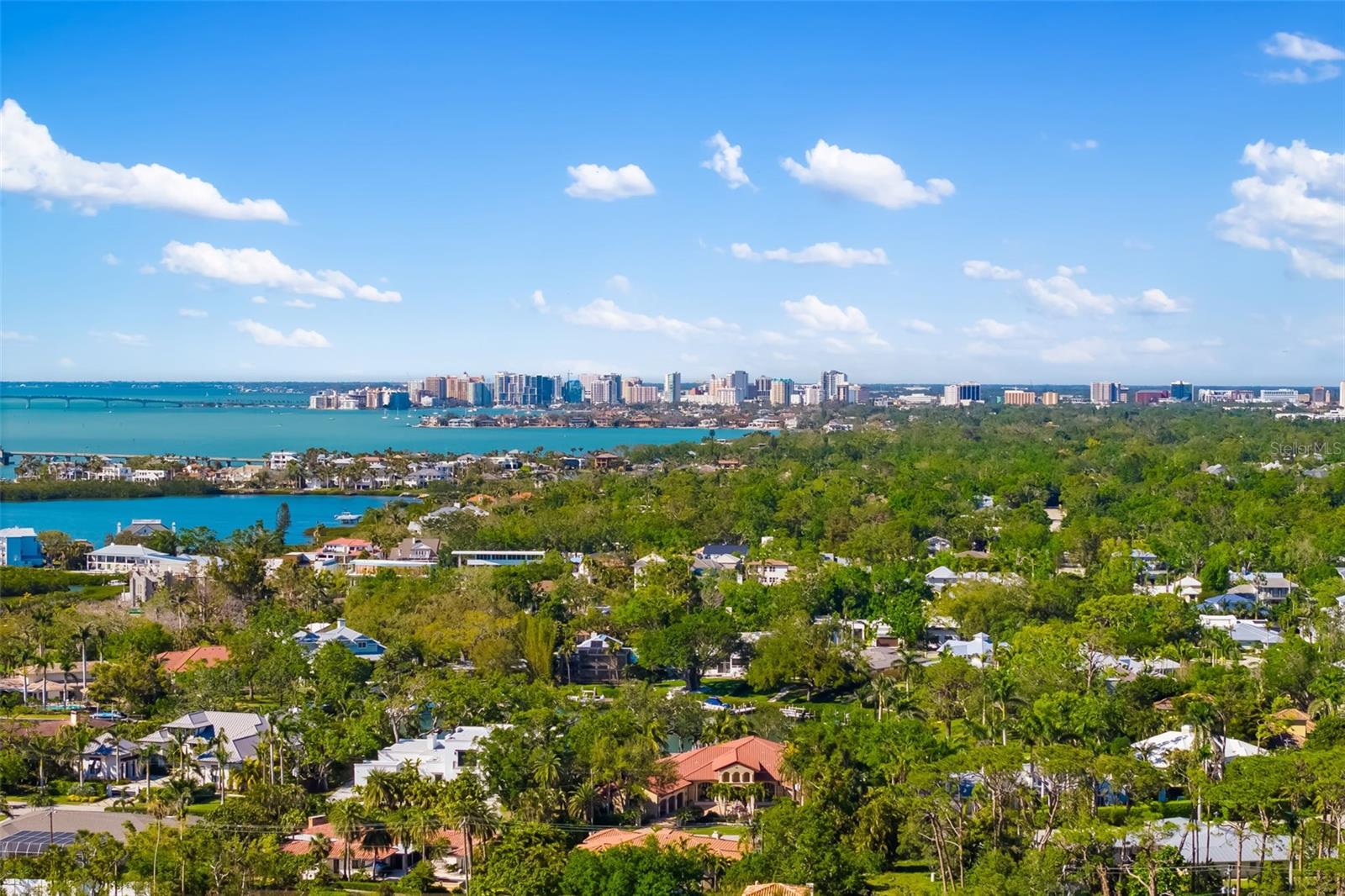 Sarasota, Florida, 34231, United States, 4 Bedrooms Bedrooms, ,4 BathroomsBathrooms,Residential,Active,1999174