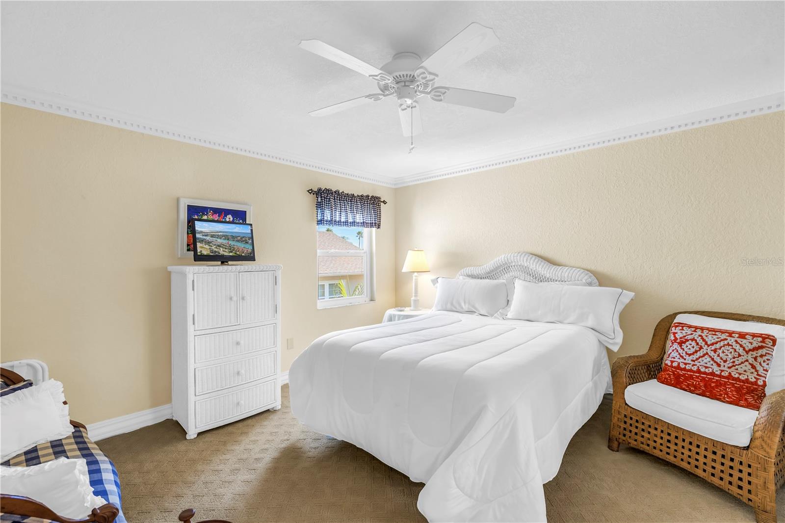 Tierra Verde, Florida, 33715, United States, 4 Bedrooms Bedrooms, ,4 BathroomsBathrooms,Residential,Active,1986870