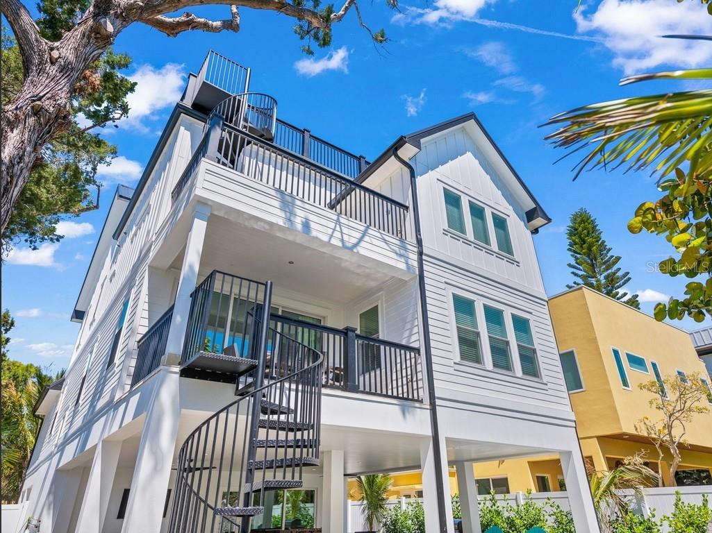 Sarasota, Florida, 34236, United States, 8 Bedrooms Bedrooms, ,10 BathroomsBathrooms,Residential,Active,2044131