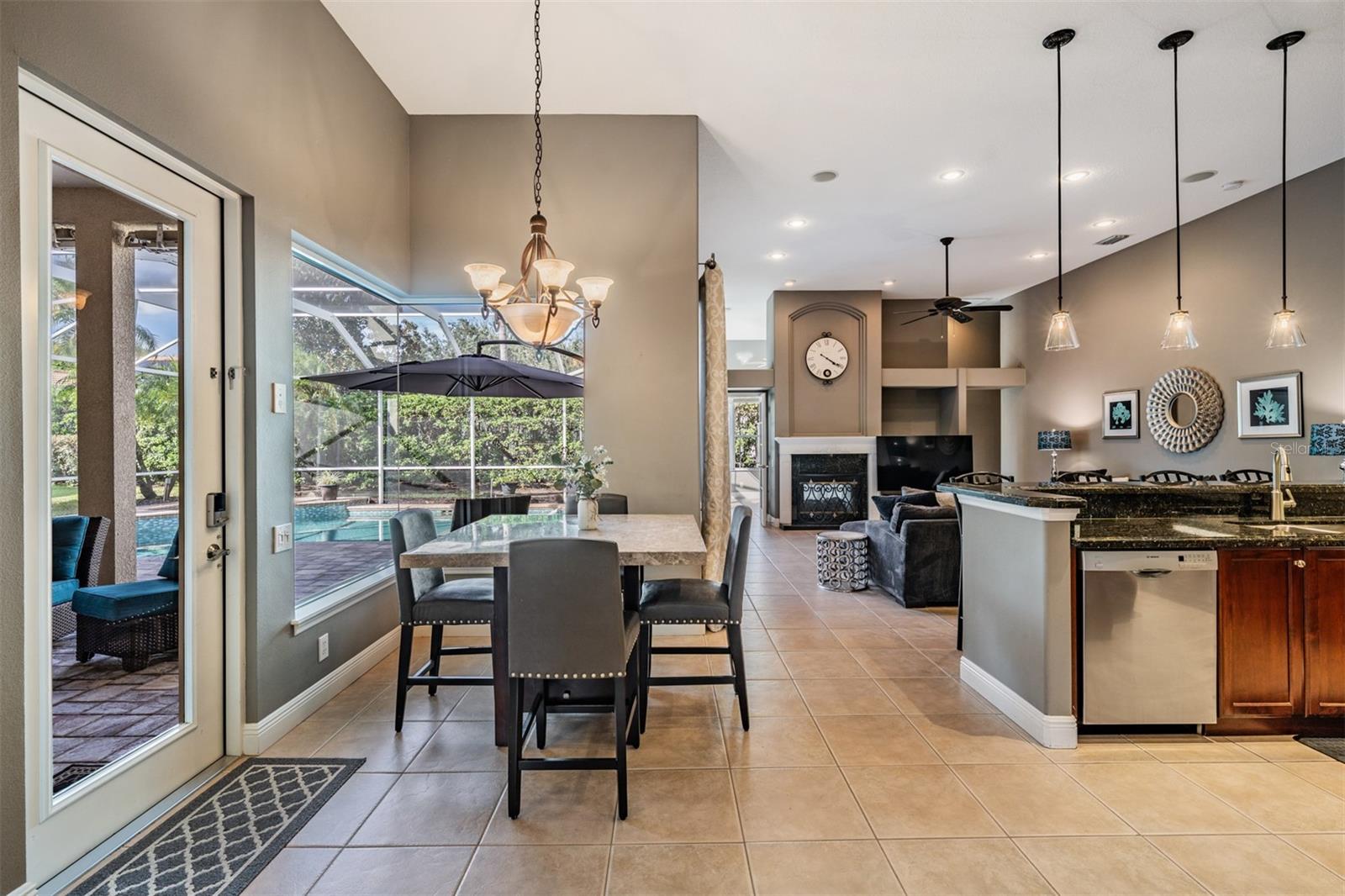 Palm Harbor, Florida, 34685, United States, ,4 BathroomsBathrooms,Residential,Active,1810371