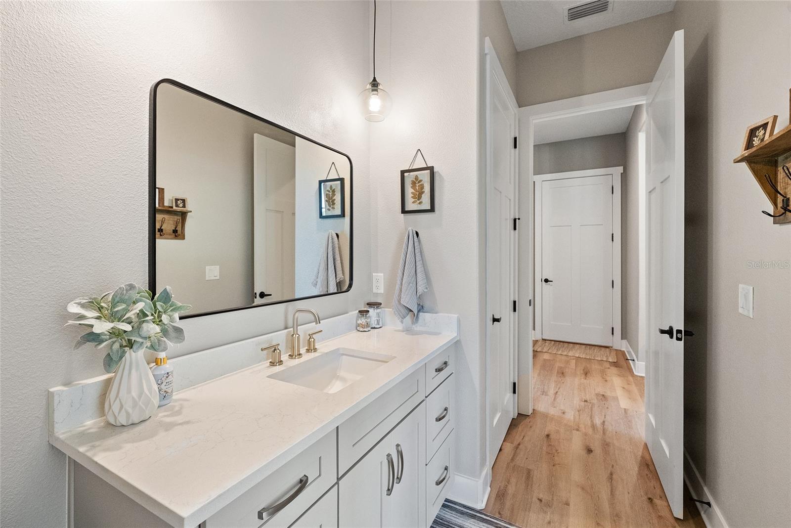 Oxford, Florida, 34484, United States, 4 Bedrooms Bedrooms, ,3 BathroomsBathrooms,Residential,Active,1936399