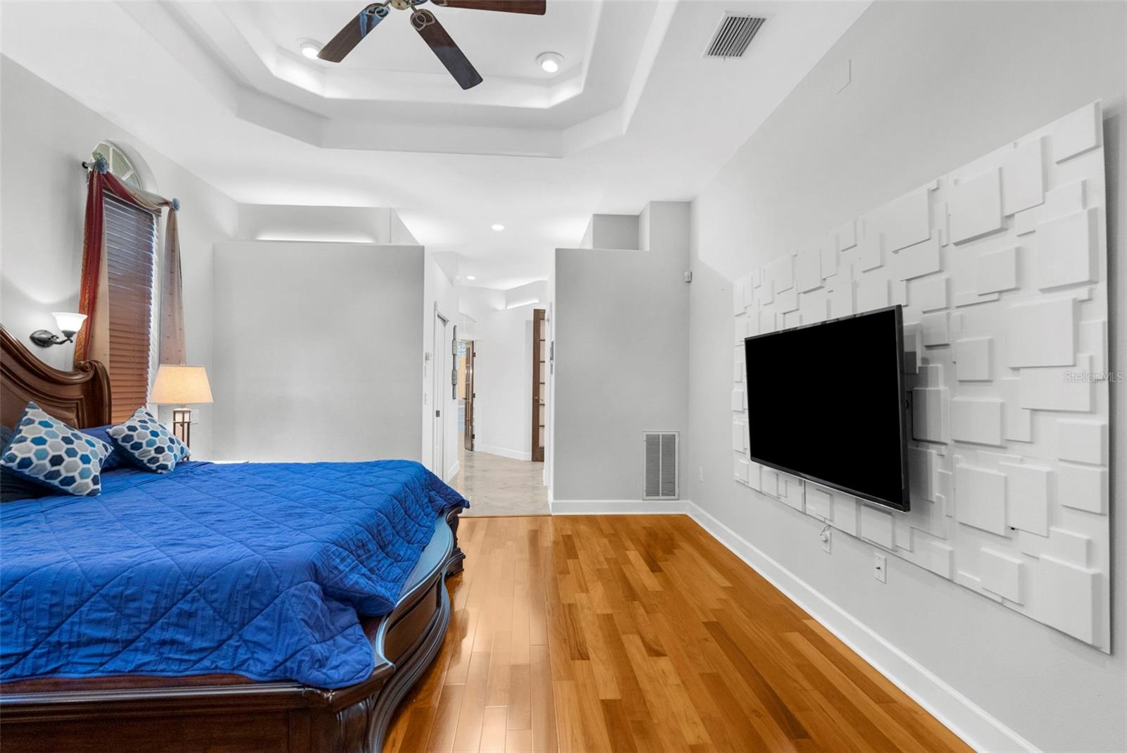 Tarpon Springs, Florida, 34689, United States, 4 Bedrooms Bedrooms, ,3 BathroomsBathrooms,Residential,Active,1900413