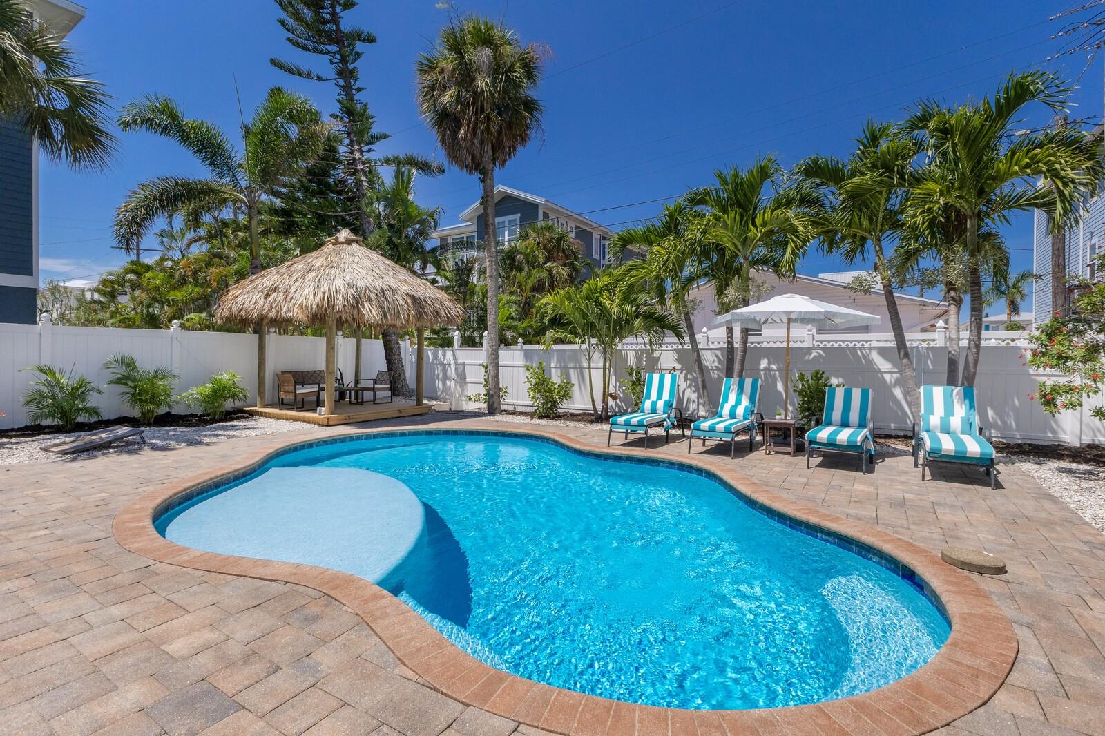 Bradenton Beach, Florida, 34217, United States, 3 Bedrooms Bedrooms, ,3 BathroomsBathrooms,Residential,Active,1926702