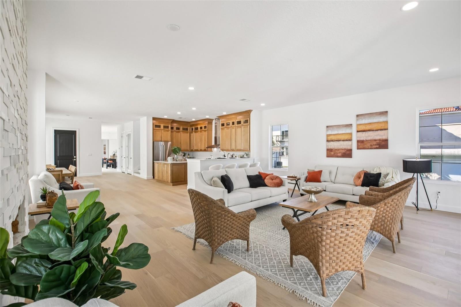 St Petersburg, Florida, 33704, United States, 4 Bedrooms Bedrooms, ,4 BathroomsBathrooms,Residential,Active,2006891