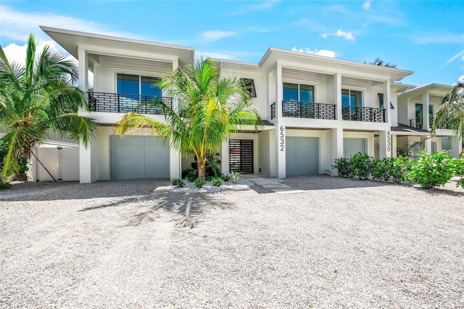 Sarasota, Florida, 34242, United States, 4 Bedrooms Bedrooms, ,5 BathroomsBathrooms,Residential,Active,1922294